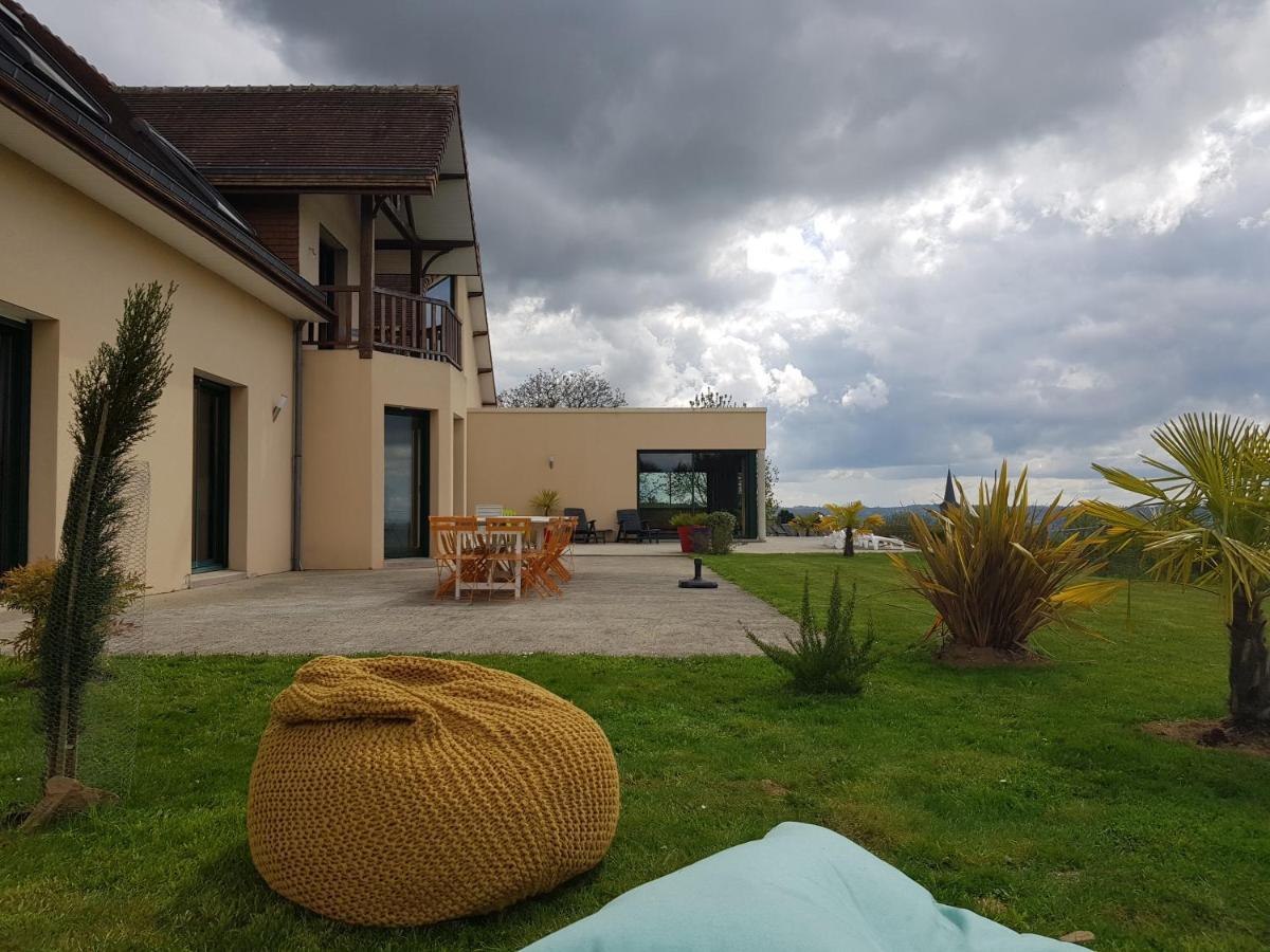 Magnifique Villa Avec Piscine Interieure Saint-Pois Luaran gambar