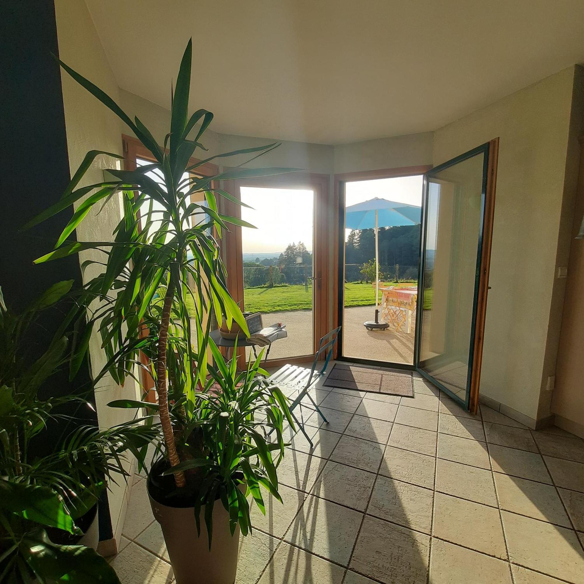 Magnifique Villa Avec Piscine Interieure Saint-Pois Luaran gambar